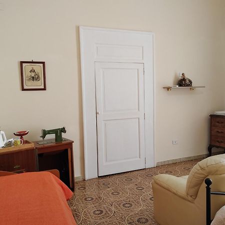 Bed And Breakfast Casa Mariella Napoli Eksteriør billede